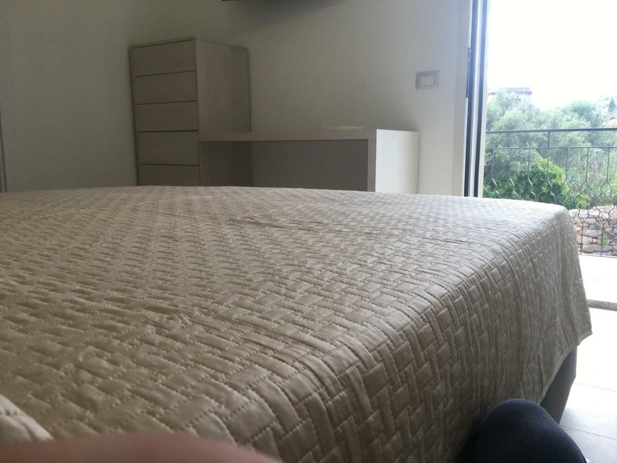 B&B Somiar San Teodoro  Esterno foto