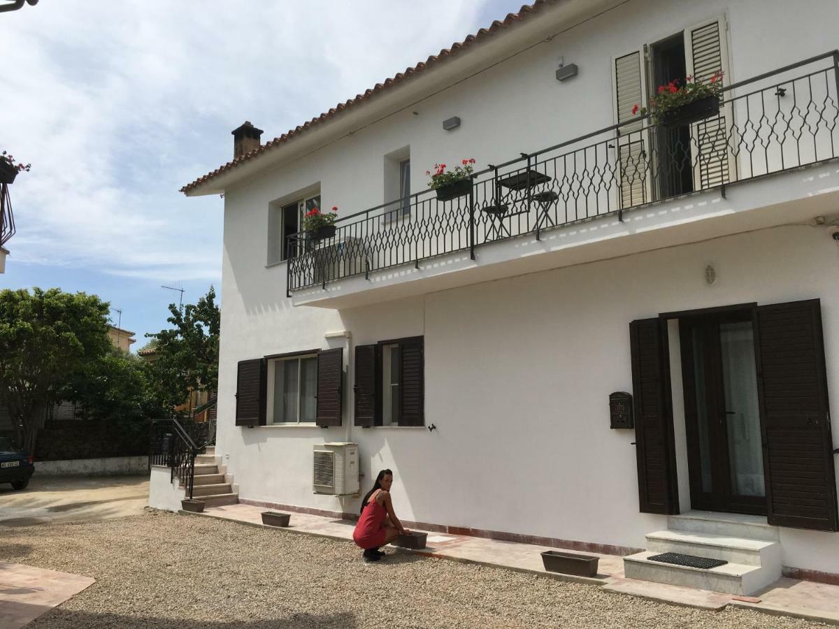 B&B Somiar San Teodoro  Esterno foto