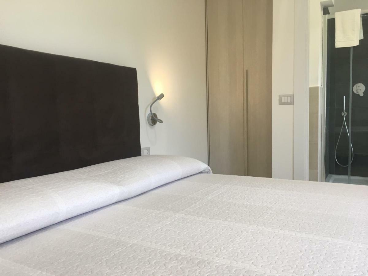 B&B Somiar San Teodoro  Esterno foto